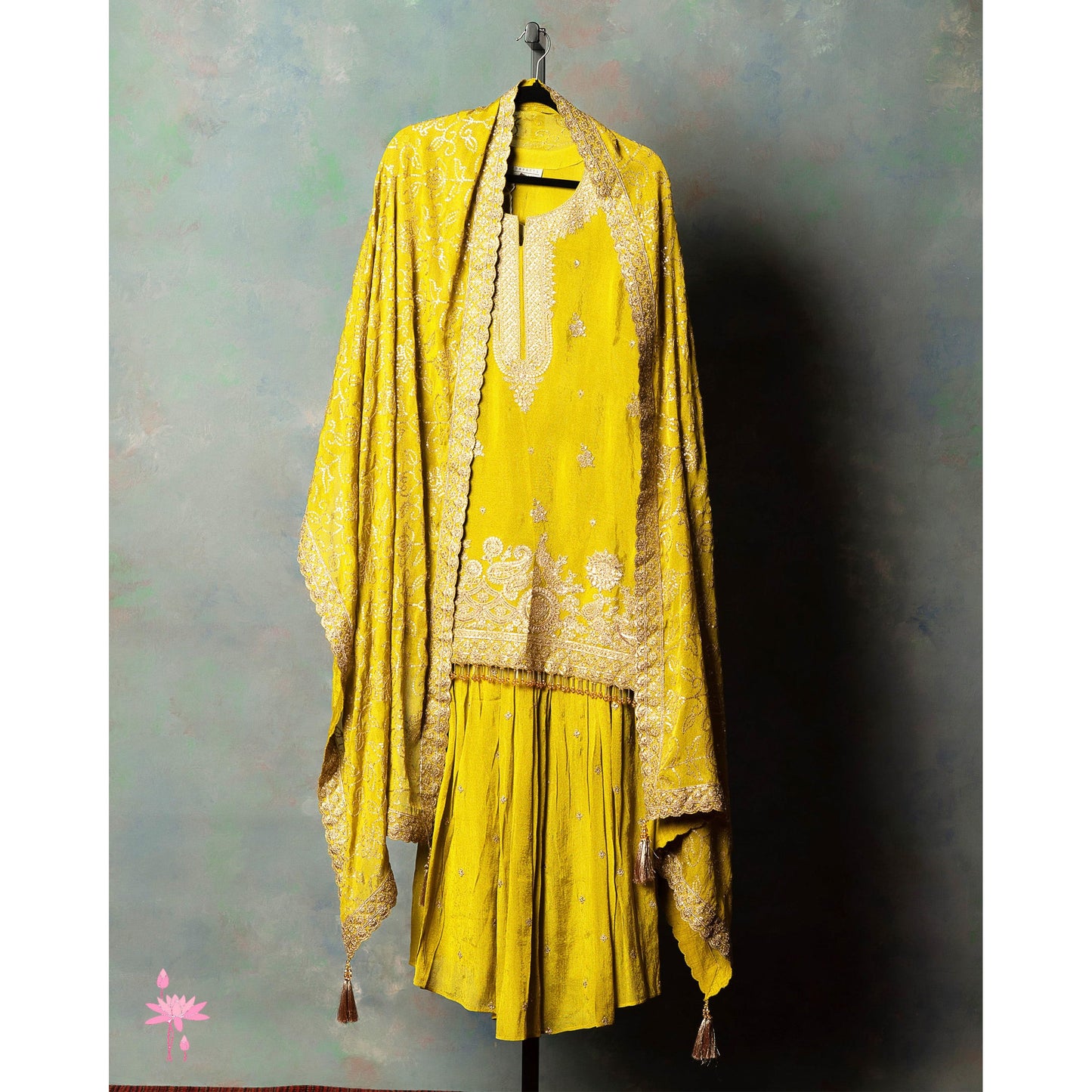 Yellow Sharara