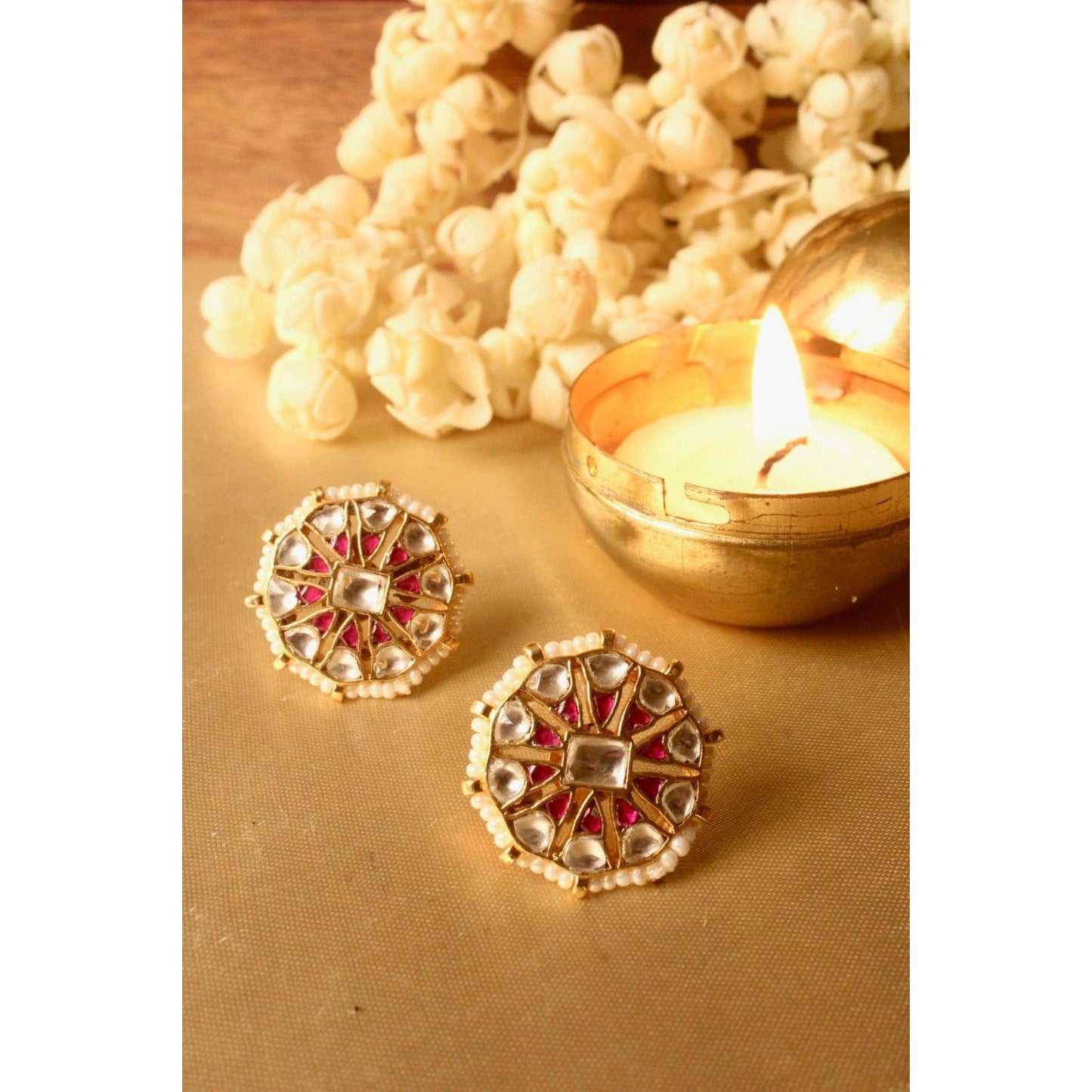 Sia Kundan Studs