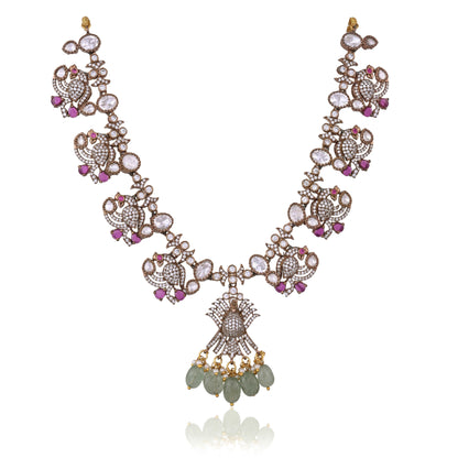 Kriti Necklace