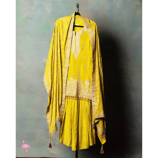Yellow Sharara