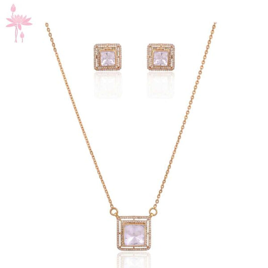 Sia Necklace – Elegant and Timeless Necklace for Every Occasion