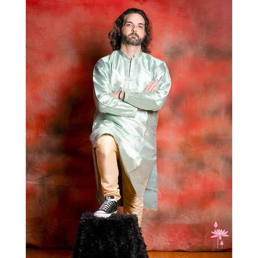 Light Blue Silk Kurta Set – Elegant Men’s Traditional Silk Attire for Festive Occasions