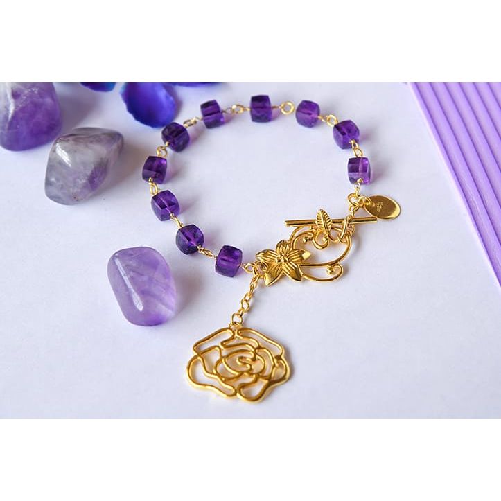 silver bracelet in gold finish with amethyst for spiritual healing
